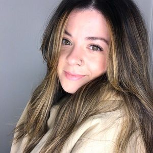 Meet your Posher, Elaina